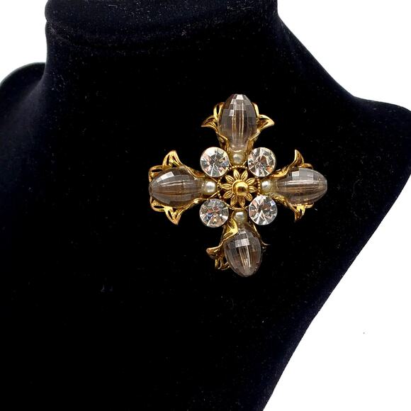 Maltese Cross Brooch Smoke Acrylic Gothic Revival Pin Gold Tone Rhinestones Vtg - Picture 10 of 10